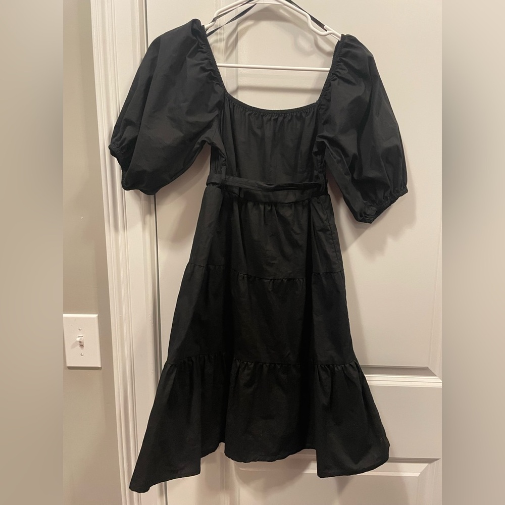 Chic Black Puff Sleeve Dress